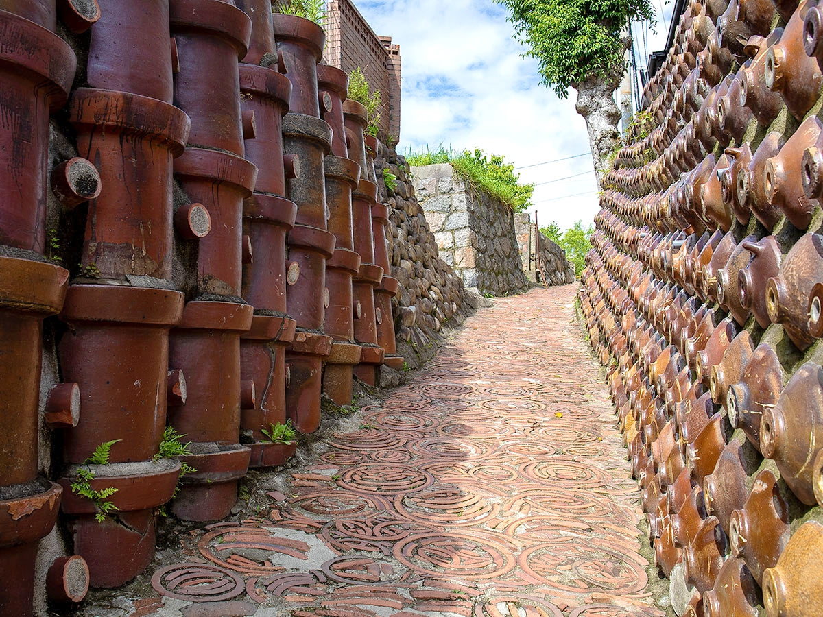 Tokoname Sake Brewery & Pottery Experience